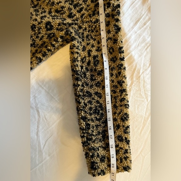 Madewell Sherpa Bomber Jacket in Leopard Size Small - Picture 15 of 15